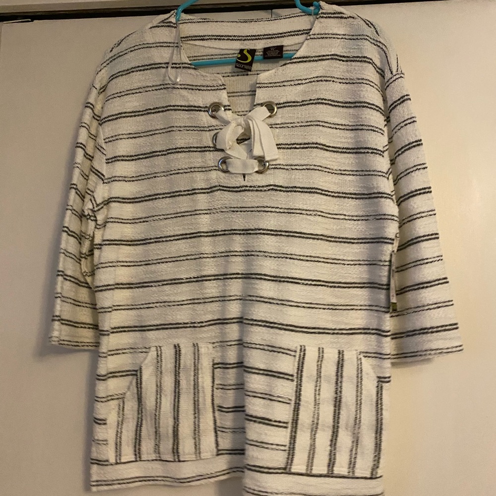 3/4 sleeve light  sweater
